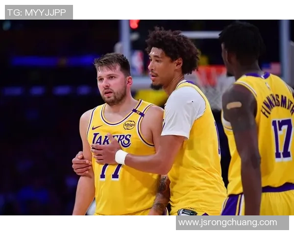 1月20日火箭对湖人精彩对决回顾全场比赛视频及精彩瞬间分析 1月20日火箭对湖人精彩对决回顾全场比赛视频及精彩瞬间分析