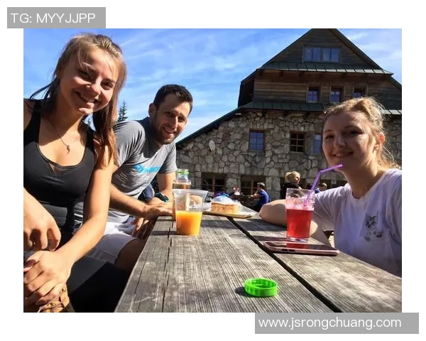 2月8日K-1:次重量级八人赛阵型发布 2月8日K-1:次重量级八人赛阵型发布