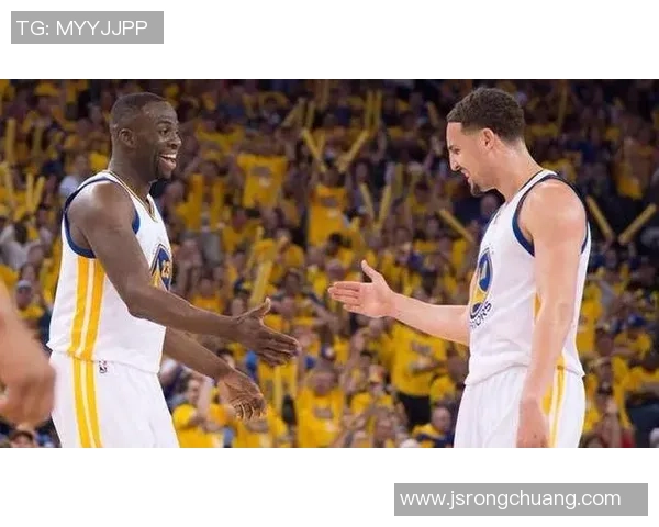 墨菲场均21+6引勇士重视?库明加再上货架 勇媒列两计划引墨菲+祖巴茨 墨菲场均21+6引勇士重视?库明加再上货架 勇媒列两计划引墨菲+祖巴茨